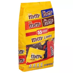 M&M'S Fun Size Milk Chocolate, Peanut, Peanut Butter & Caramel Candy  Variety Pack, 30.35 oz/55 ct Bulk Candy Bag
