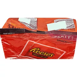 REESE'S Assorted Chocolate and Peanut Butter Snack Size, Candy Party Bag,  32.06 oz, Shop