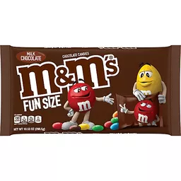  M&M'S Milk Chocolate Fun Size Candy Bag, 10.53oz : Grocery &  Gourmet Food